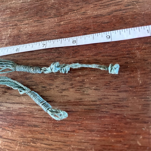 90’s Enamel flower pendant green cords necklace - Picture 6 of 6